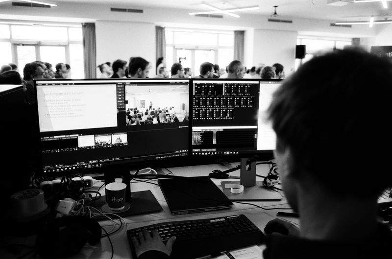 Hybrid Product Launch Livestream Workflow