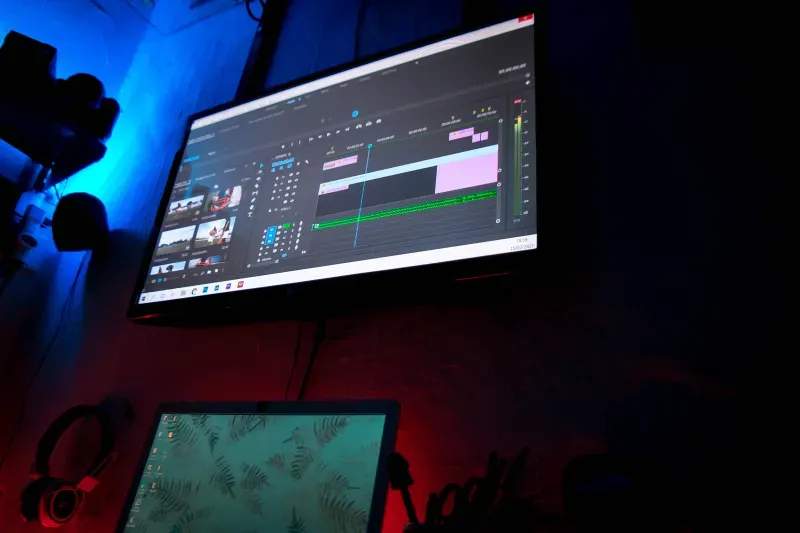 Northlight Stream Studio 13